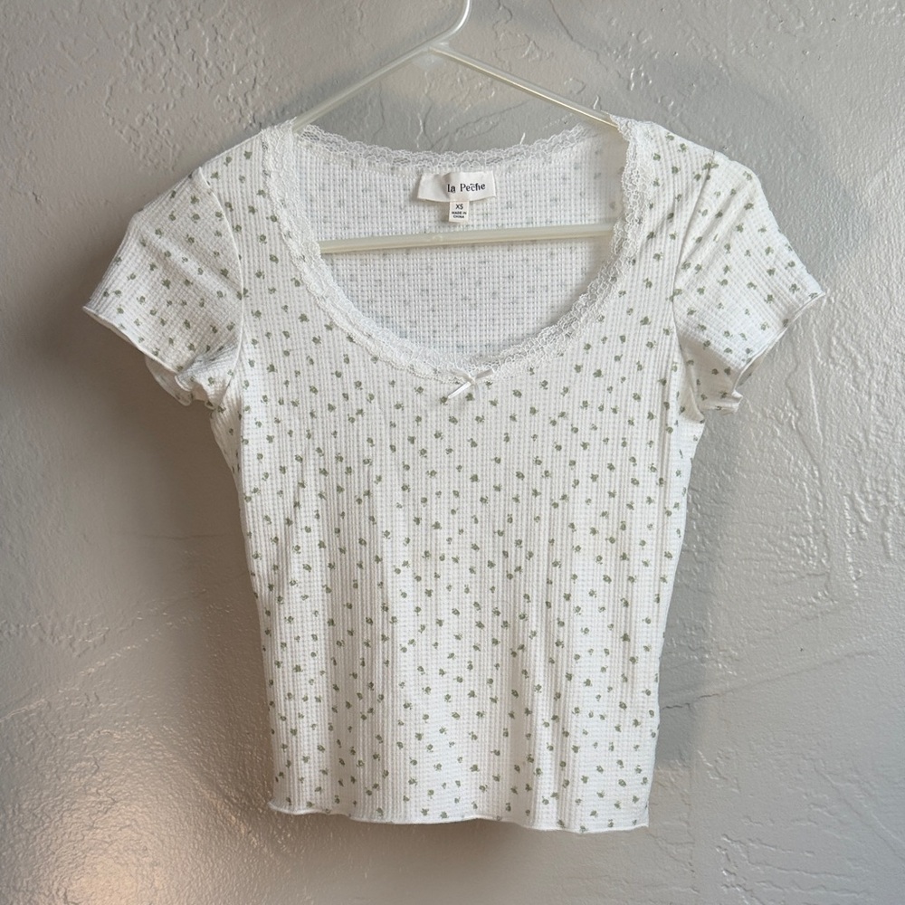 White and Green Speckled Women's Top